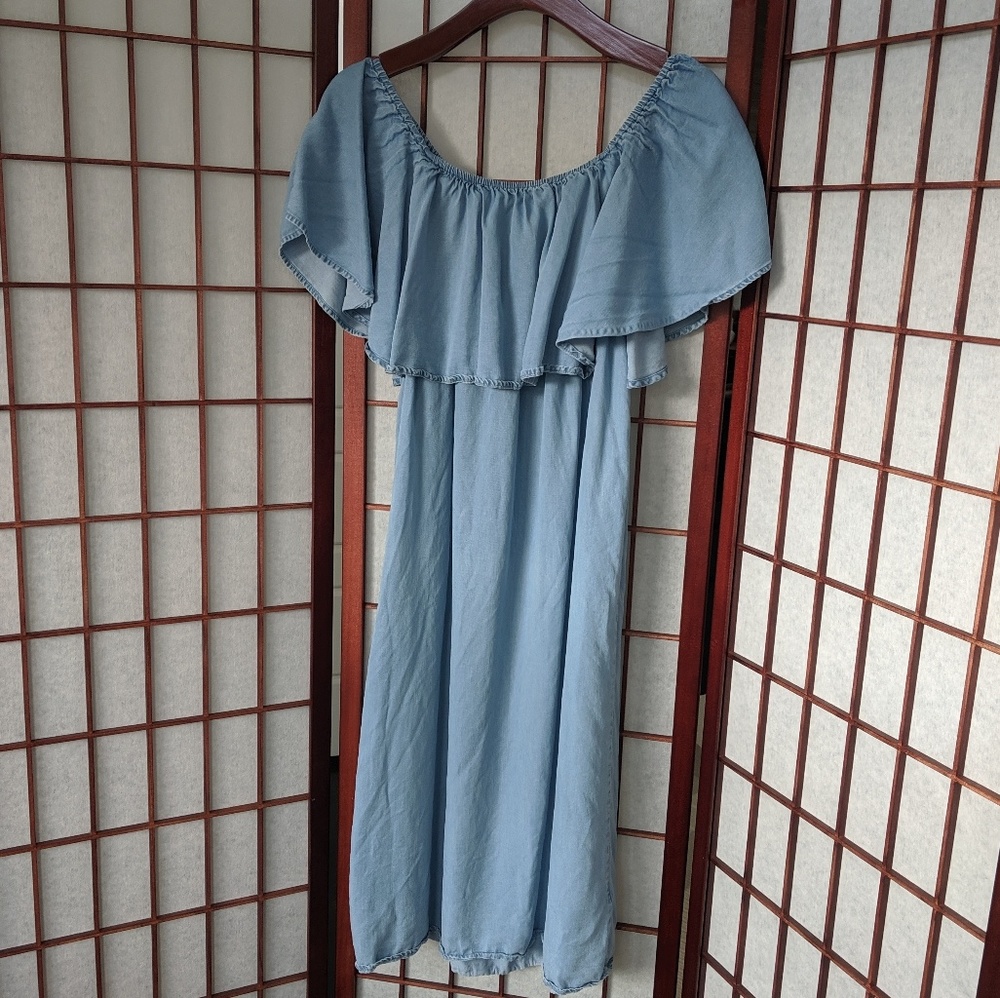 Sharagano Off Shoulder Chambray Tencel Dress